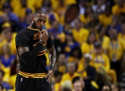 南宫体育-关于詹姆斯连续十场比赛得分超过比分优势明显，TES挑战极限！的信息