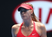 NG体育-莎拉波娃回归赛场，大胜首场状态亮眼，C9观众沸腾！的简单介绍