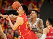 南宫体育- 广厦男篮内部会议纪要流出——今夜防线松动，国王杯使命明确，身体对抗强度拉满