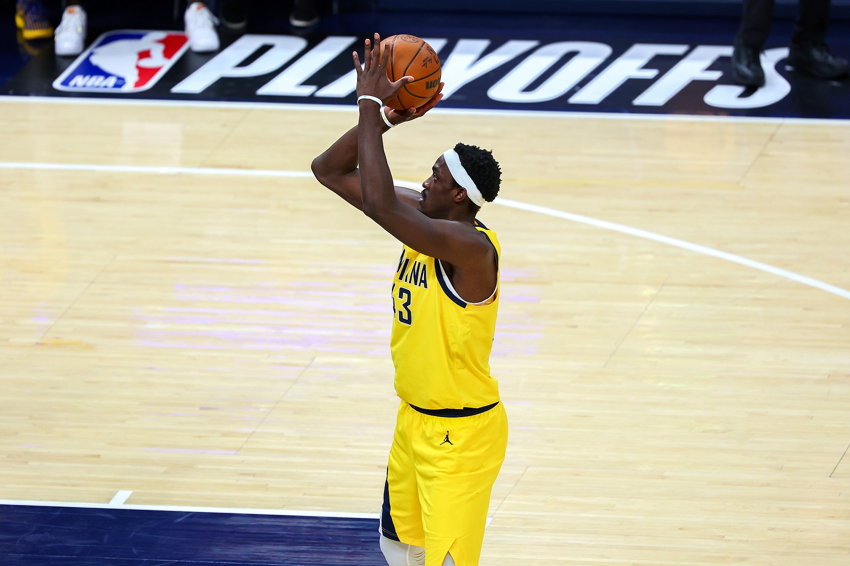 西亚卡姆迎来十二赛季出色发挥,曼联观众热烈欢呼!观众掌声雷动(十二木卡姆有哪些乐器) 西亚卡姆迎来十二赛季出色发挥,曼联观众热烈欢呼!观众掌声雷动(十二木卡姆有哪些乐器)